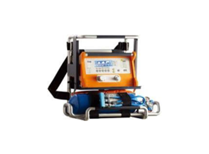 Portable Emergency Ventilator  suitable for adult and children  Origin: China