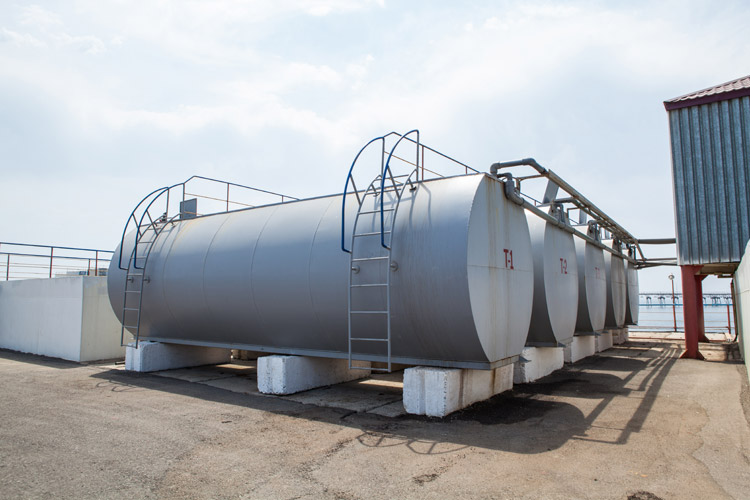 Fuel Tanks